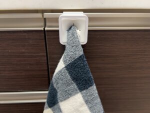 Tower towel folder